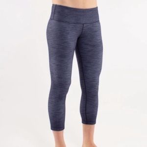 Lululemon Cropped Leggings, Size 6